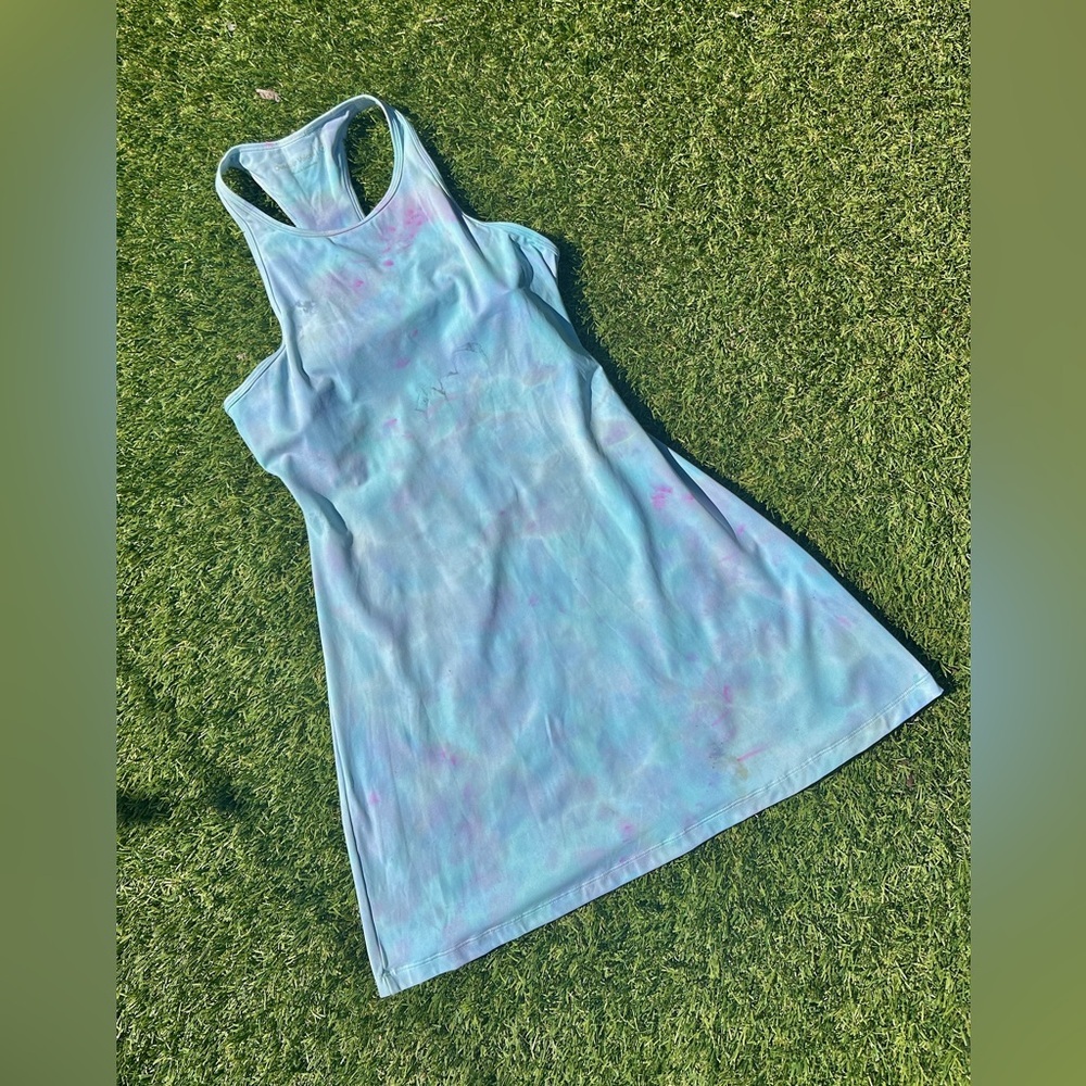 Outdoor Voices - The Exercise Dress in “Tie Dye” Size M